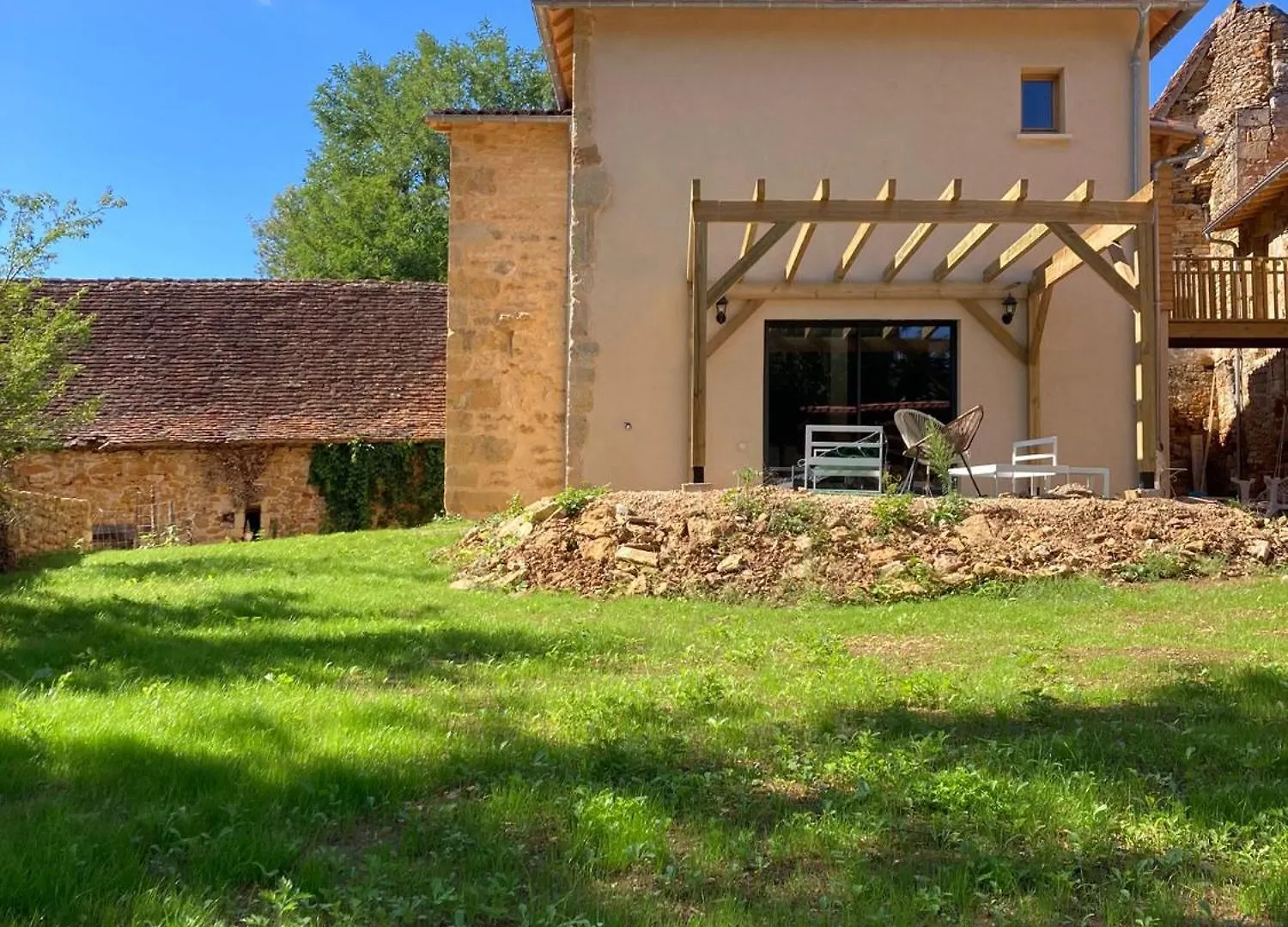 Gite La Vacale- 2 A 10 Personnes Capendac France